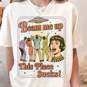 Retro Graphic Tee with UFO Print